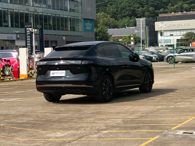 GAC Hyptec HT — Фото автомобиля 5