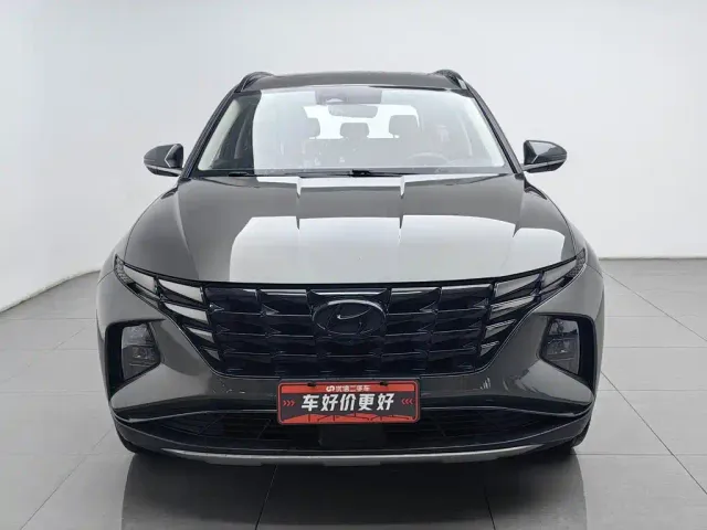 Hyundai Tucson — Фото автомобиля 2