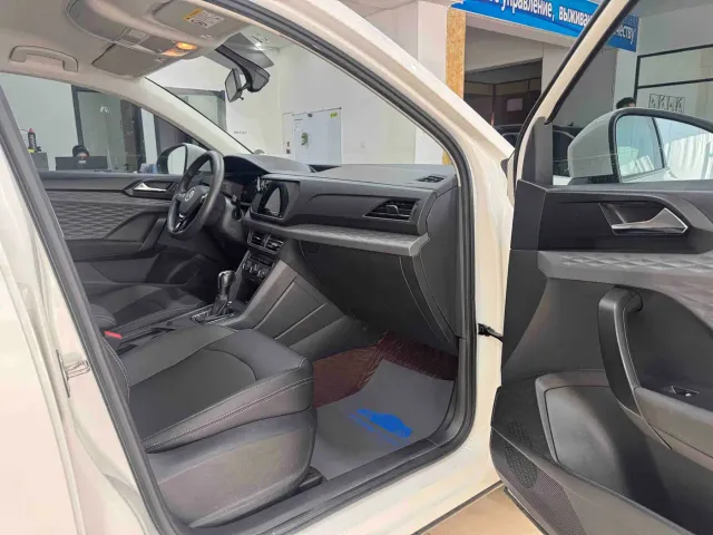 Volkswagen Tharu — Фото автомобиля 9