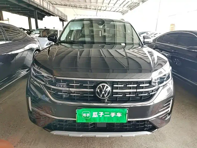 Volkswagen Tayron GTE Plug-in Hybrid — Фото автомобиля 2