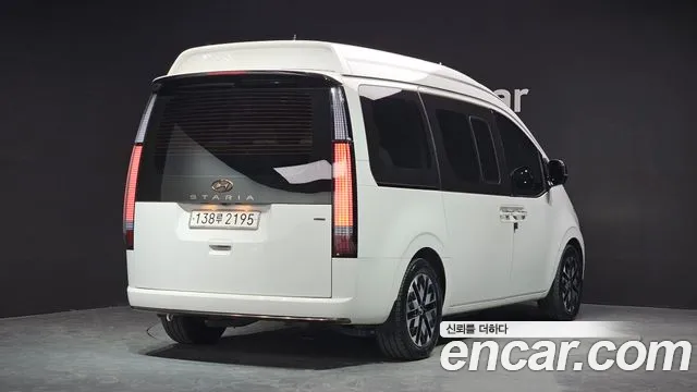 Hyundai Staria — Фото автомобиля 2