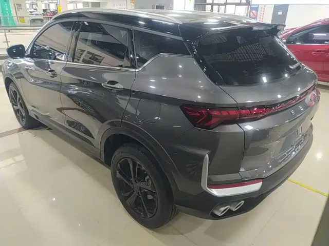 Geely Binyue — Фото автомобиля 22