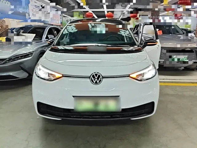Volkswagen ID.3 — Фото автомобиля 2
