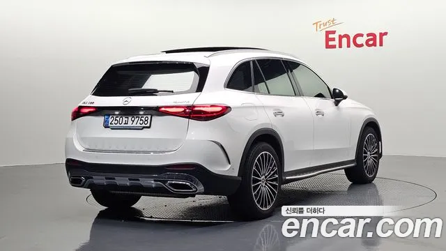 Фотография автомобиля — Mercedes-Benz GLC-Class X254