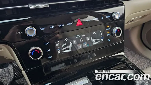 Genesis G80 Бензин 2.5 турбо AWD — Фото автомобиля 30