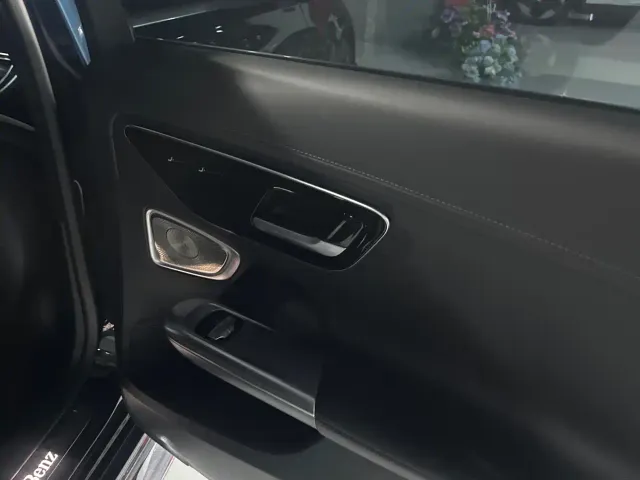 Mercedes-Benz C-Class — Фото автомобиля 9