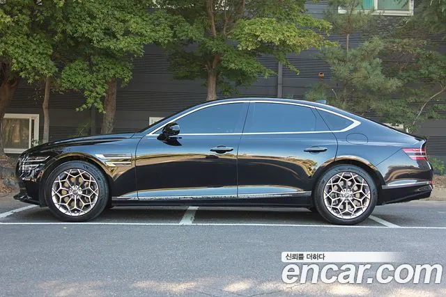 Genesis G80 RG3 — Фото автомобиля 8