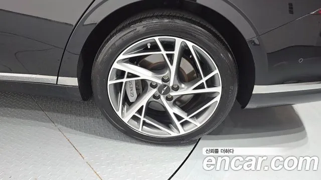 Genesis G90 RS4 — Фото автомобиля 5