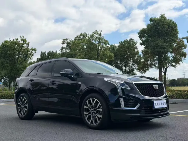 Cadillac XT5 — Фото автомобиля 3