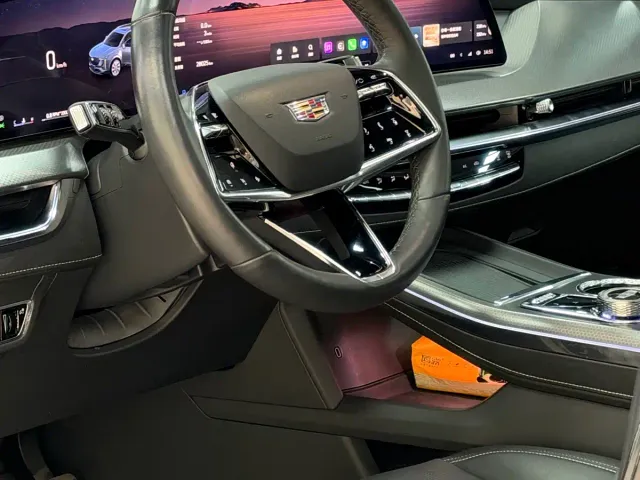 Cadillac XT5 — Фото автомобиля 14