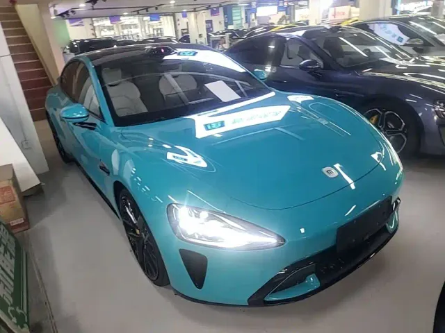 Xiaomi SU7 — Фото автомобиля 3