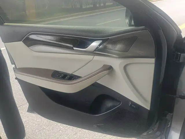 BYD Qin PLUS — Фото автомобиля 7