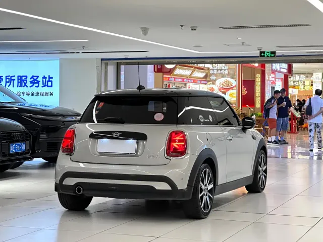 MINI Hatch — Фото автомобиля 5