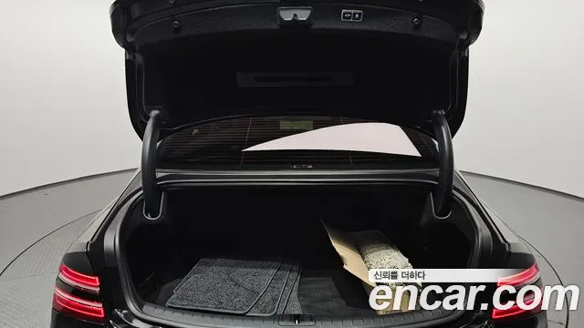 Genesis G80 RG3 — Фото автомобиля 20