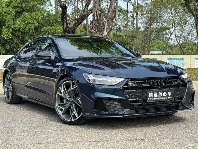 Audi A7L — Фото автомобиля 3