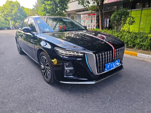 Hongqi H5 — Фото автомобиля 3
