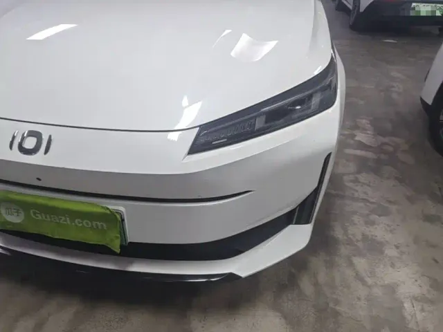 Changan Qiyuan Changan Qiyuan A05 2024 70 Pro — Фото автомобиля 23
