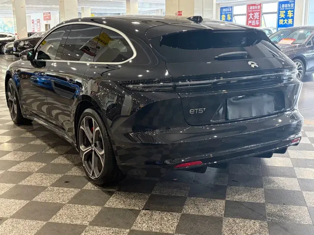 Nio ET5 Touring — Фото автомобиля 4