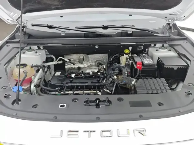 Jetour X70 Plus — Фото автомобиля 10