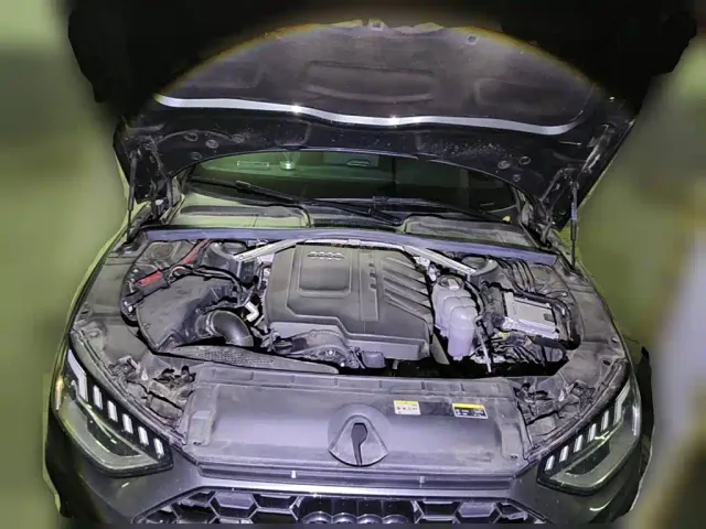 Audi A4L — Фото автомобиля 3