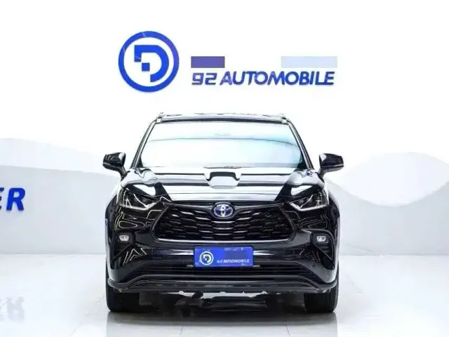 Toyota Highlander — Фото автомобиля 2