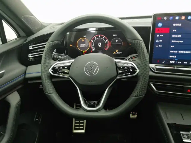 Volkswagen Tiguan L — Фото автомобиля 11