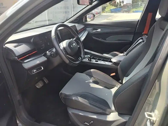 Geely Binrui — Фото автомобиля 14