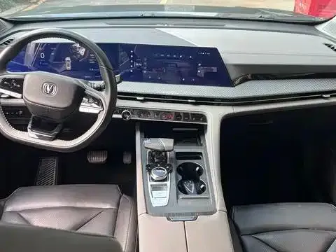 Changan CS75 Plus — Фото автомобиля 12
