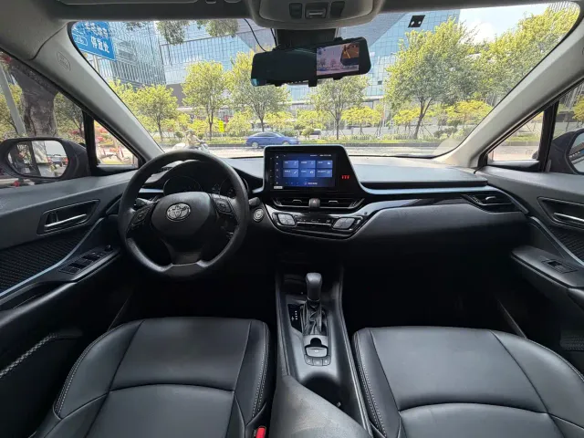 Toyota IZOA — Фото автомобиля 15