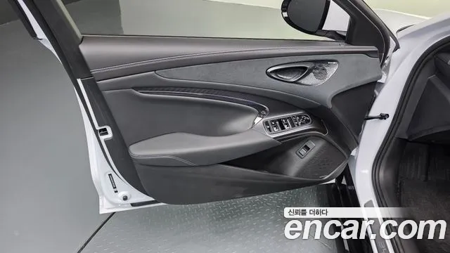 BYD Seal — Фото автомобиля 13