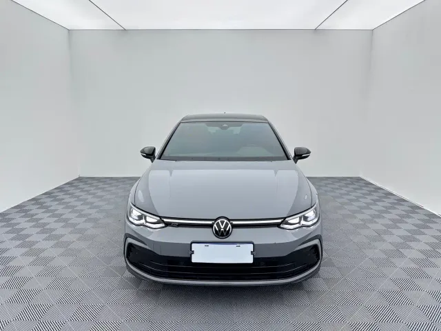 Volkswagen Golf — Фото автомобиля 2