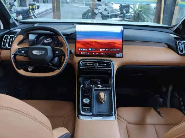 Geely Boyue L — Фото автомобиля 12