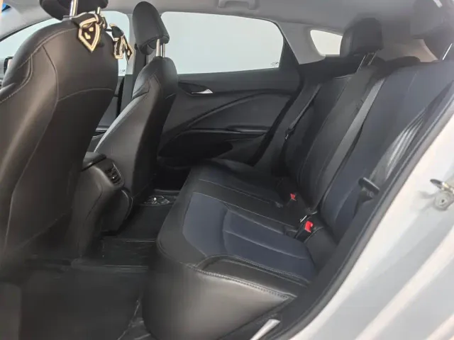 Buick Velite 6 — Фото автомобиля 8