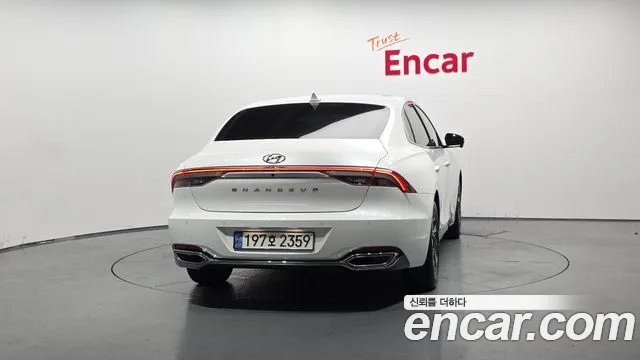 Hyundai Grandeur — Фото автомобиля 4