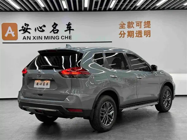Nissan X-Trail — Фото автомобиля 3