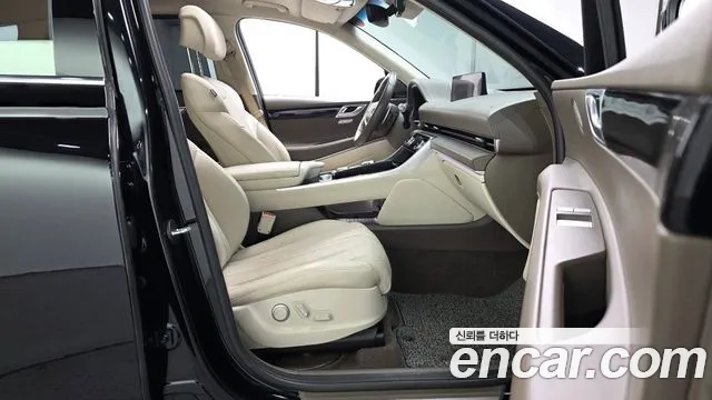 Genesis GV80 — Фото автомобиля 16