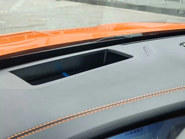 Ford Explorer — Фото автомобиля 13