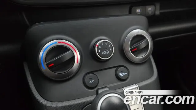 Hyundai Casper — Фото автомобиля 20