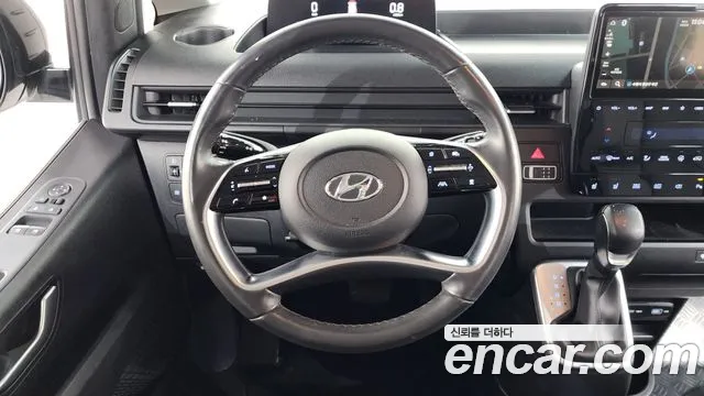 Hyundai Staria Staria 4WD Tourer 9 мест — Фото автомобиля 13