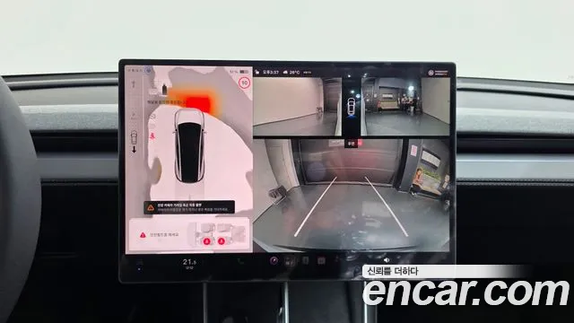 Tesla Model Y — Фото автомобиля 14