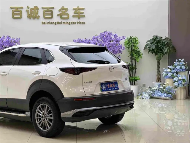 Mazda Mazda CX-30 EV 2021 Pure Electric Enjoyment Edition — Фото автомобиля 8