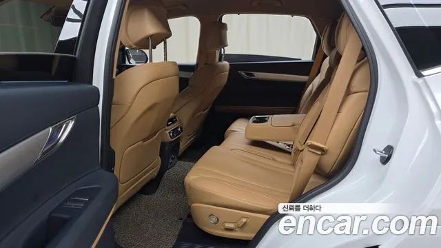 Genesis GV80 2.5T Бензин AWD — Фото автомобиля 26