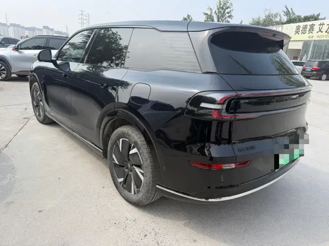 Changan Qiyuan Q07 — Фото автомобиля 4