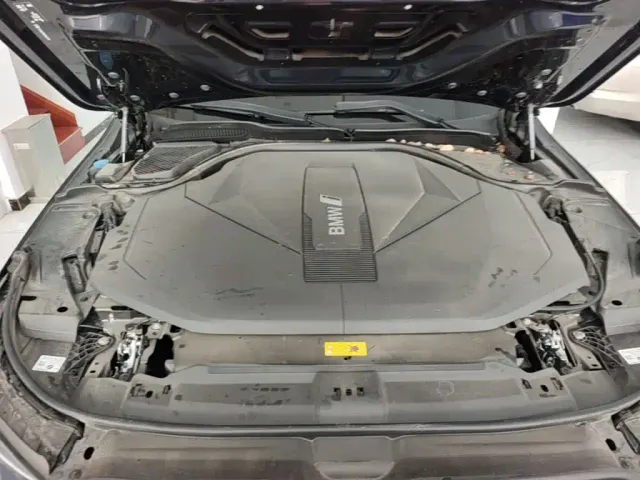 BMW i5 — Фото автомобиля 15