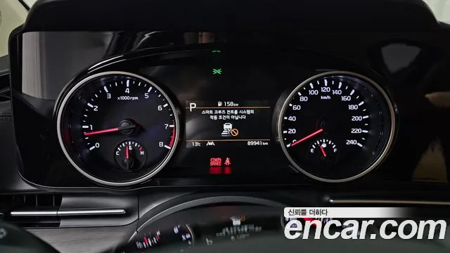 Kia Canival Carnival 4 поколение Бензин 9 мест Prestige — Фото автомобиля 8