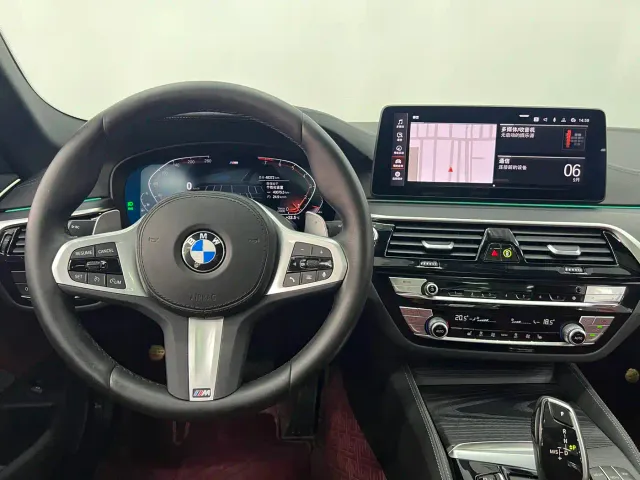 BMW BMW 5 Series 2022 530Li Leading M Sport Package — Фото автомобиля 7