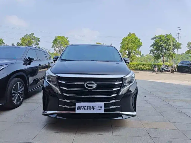 GAC Trumpchi M8 — Фото автомобиля 2
