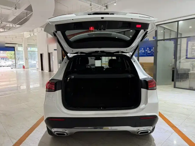 Mercedes-Benz GLA-Class — Фото автомобиля 2