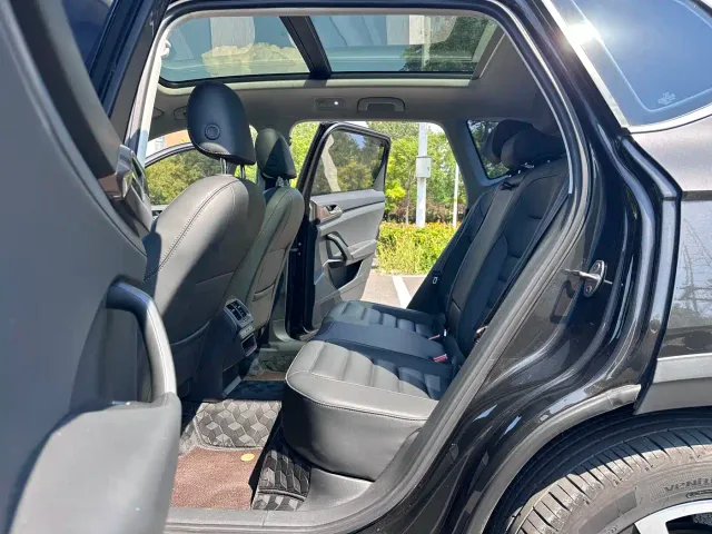 Volkswagen Tharu — Фото автомобиля 6