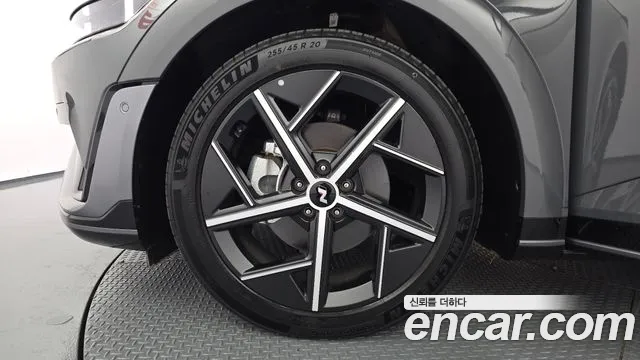 Hyundai Ioniq 5 New — Фото автомобиля 5